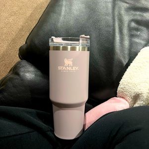 Stanley Adventure Quencher Travel Tumbler 30oz